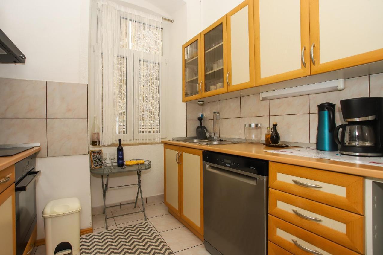 Dragazzo Apartment Trogir Exteriör bild