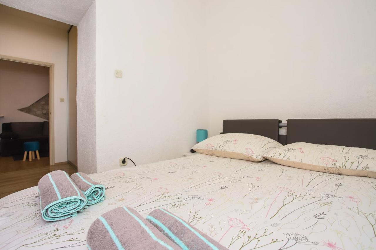 Dragazzo Apartment Trogir Exteriör bild